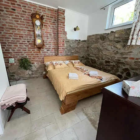 아파트 U Prochazku